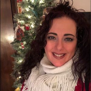 Meet your Posher, Ellen